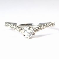 NEW！シンプルで可愛い婚約指輪（エンゲージリング）！！天然石ダイヤ・Pt900(プラチナ)・リング(指輪)売約済