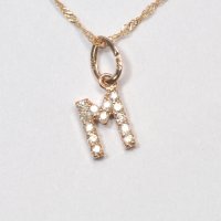 大人気の天然石ダイヤモンド・イニシャル【Ｍ】・K10ＰG(ピンクゴールド)・ペンダント・ネックレス 